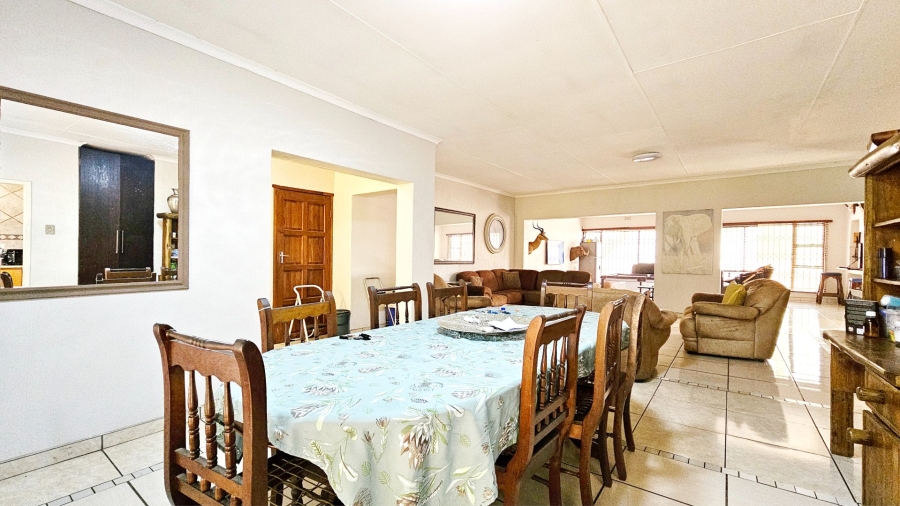 3 Bedroom Property for Sale in Three Rivers East Gauteng