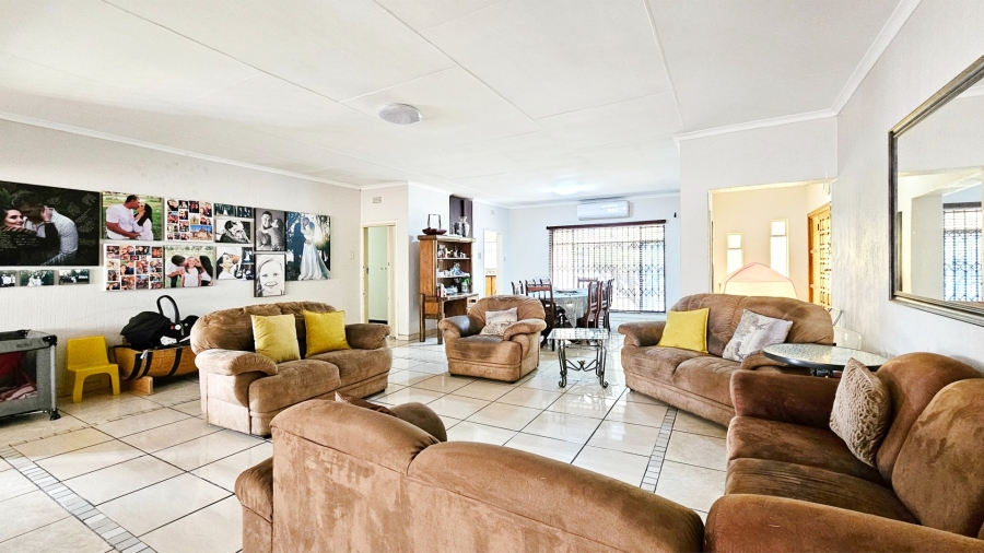3 Bedroom Property for Sale in Three Rivers East Gauteng