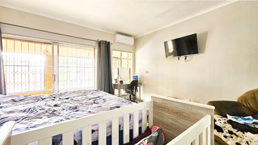 3 Bedroom Property for Sale in Three Rivers East Gauteng