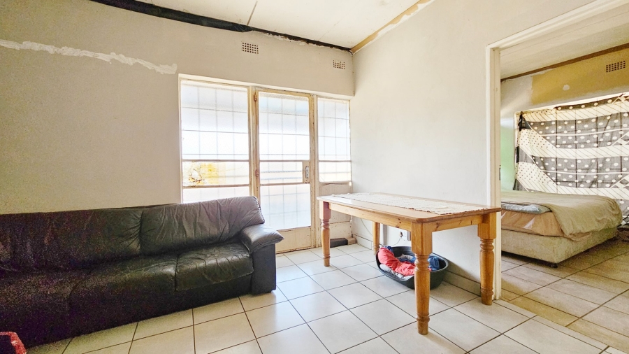 Commercial Property for Sale in Buyscelia Gauteng