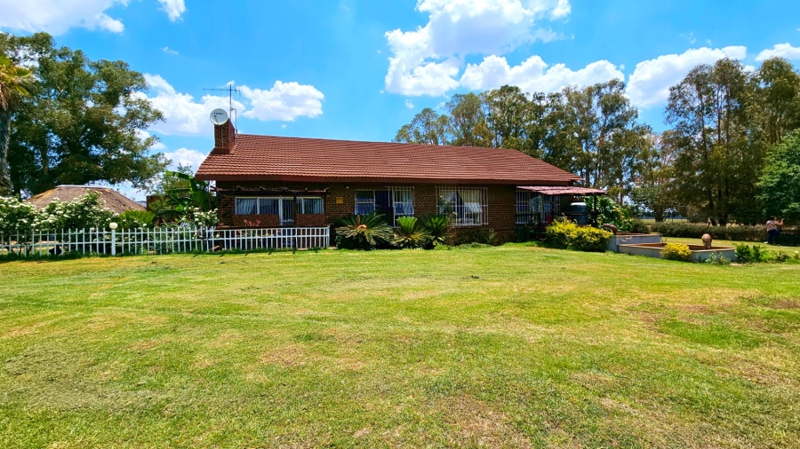 Commercial Property for Sale in Welverdiend AH Gauteng