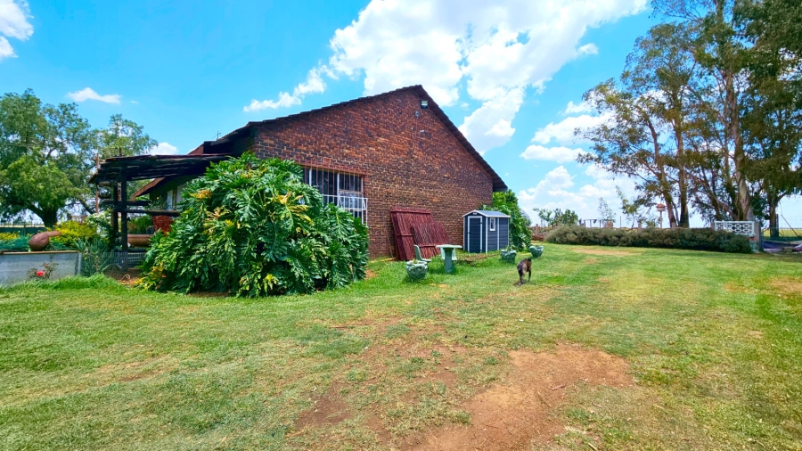 Commercial Property for Sale in Welverdiend AH Gauteng