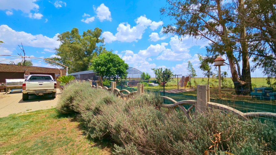 Commercial Property for Sale in Welverdiend AH Gauteng