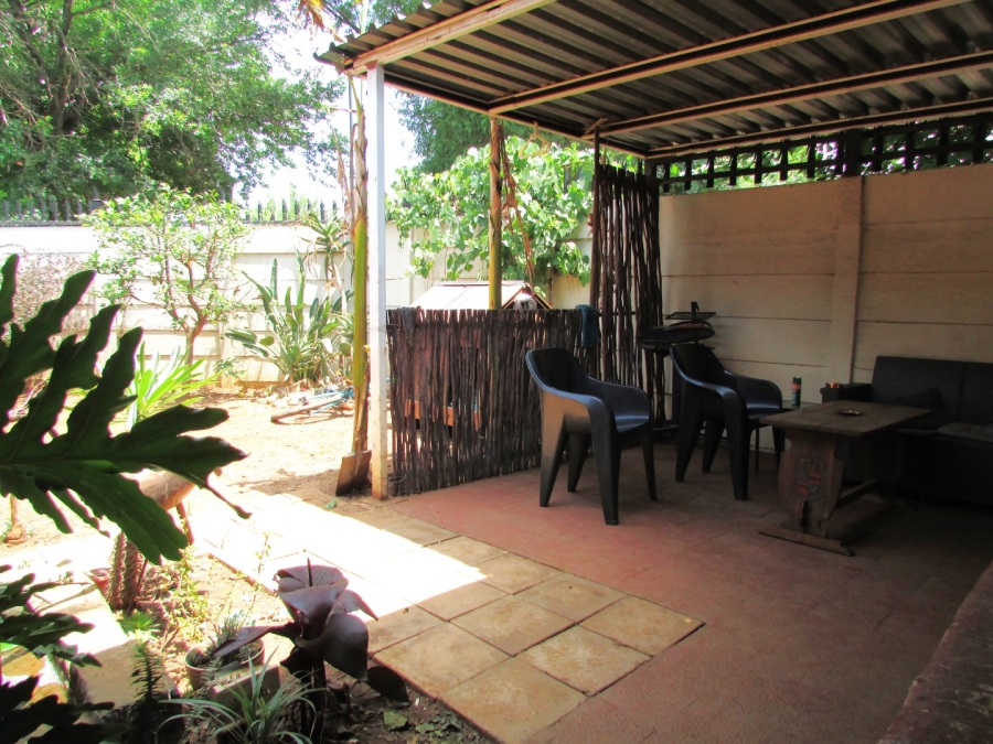 8 Bedroom Property for Sale in Vanderbijlpark CW 2 Gauteng