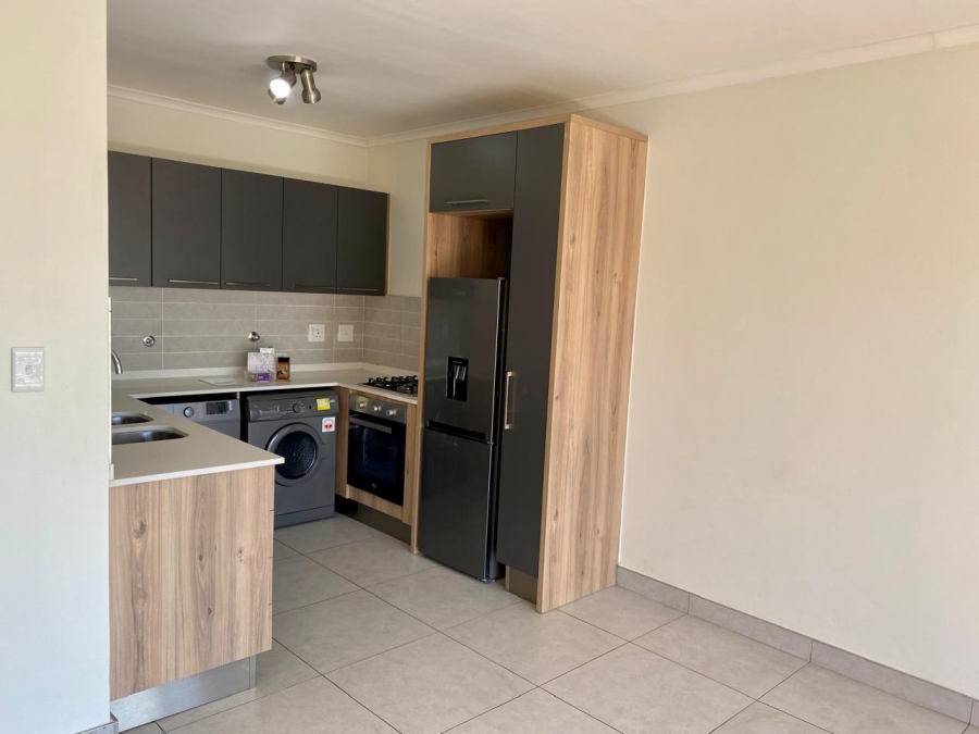 1 Bedroom Property for Sale in Glen Marais Gauteng