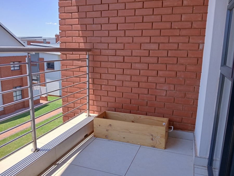 1 Bedroom Property for Sale in Glen Marais Gauteng