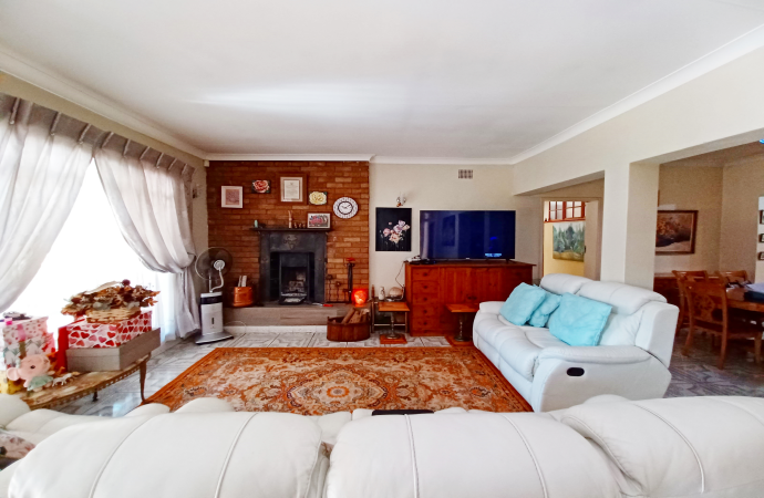 5 Bedroom Property for Sale in Vanderbijlpark SW 5 Gauteng