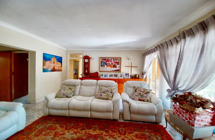 5 Bedroom Property for Sale in Vanderbijlpark SW 5 Gauteng