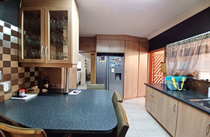 5 Bedroom Property for Sale in Vanderbijlpark SW 5 Gauteng