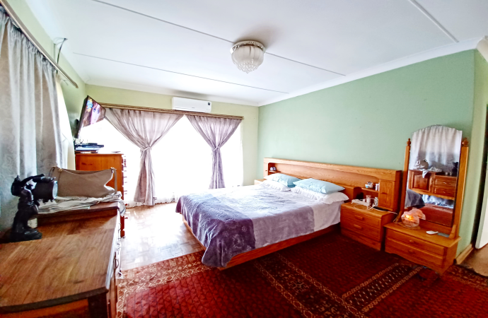 5 Bedroom Property for Sale in Vanderbijlpark SW 5 Gauteng