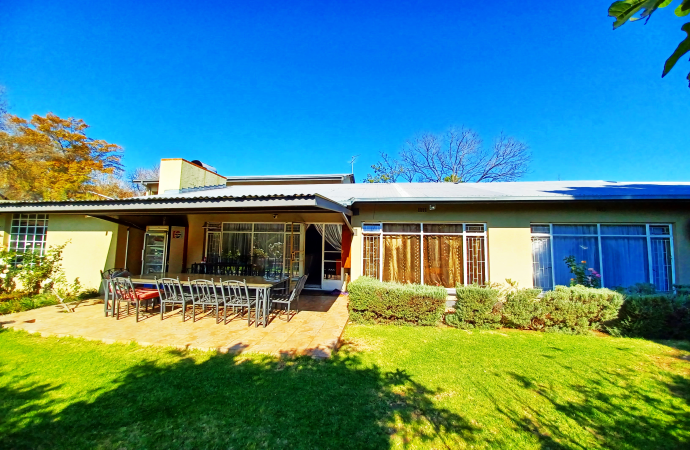 5 Bedroom Property for Sale in Vanderbijlpark SW 5 Gauteng