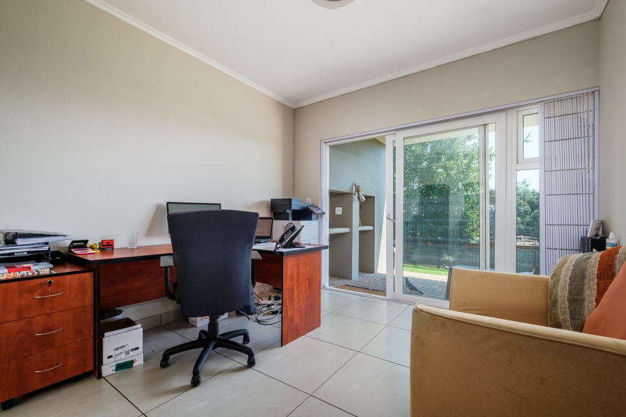 2 Bedroom Property for Sale in Northgate Gauteng