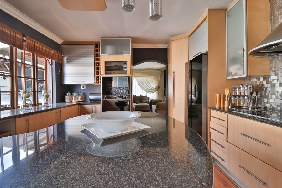 4 Bedroom Property for Sale in Eldorado Park Gauteng