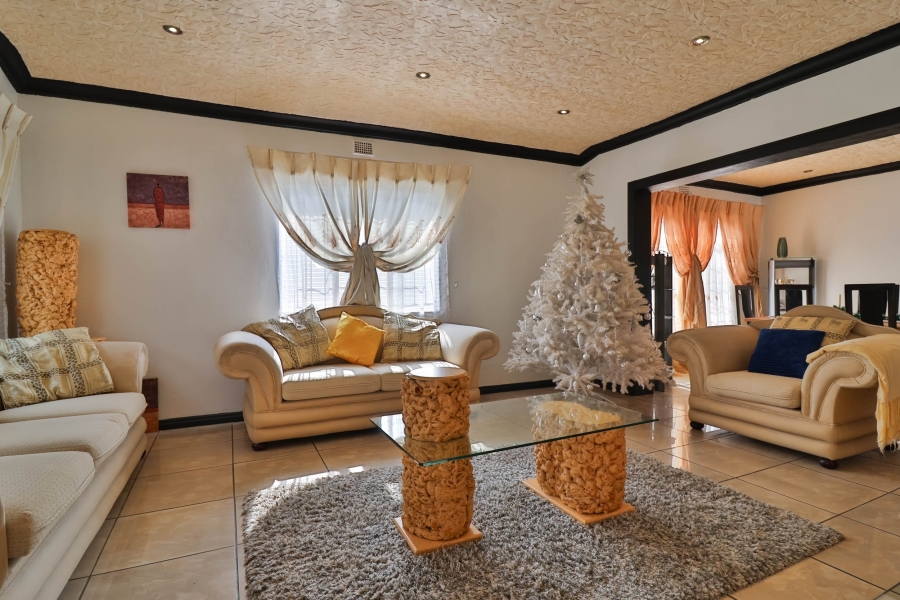 4 Bedroom Property for Sale in Eldorado Park Gauteng