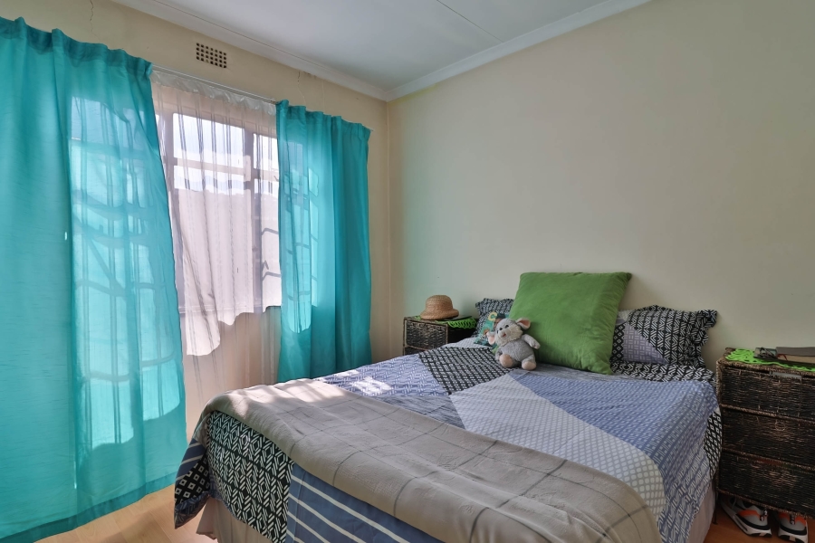 4 Bedroom Property for Sale in Eldorado Park Gauteng