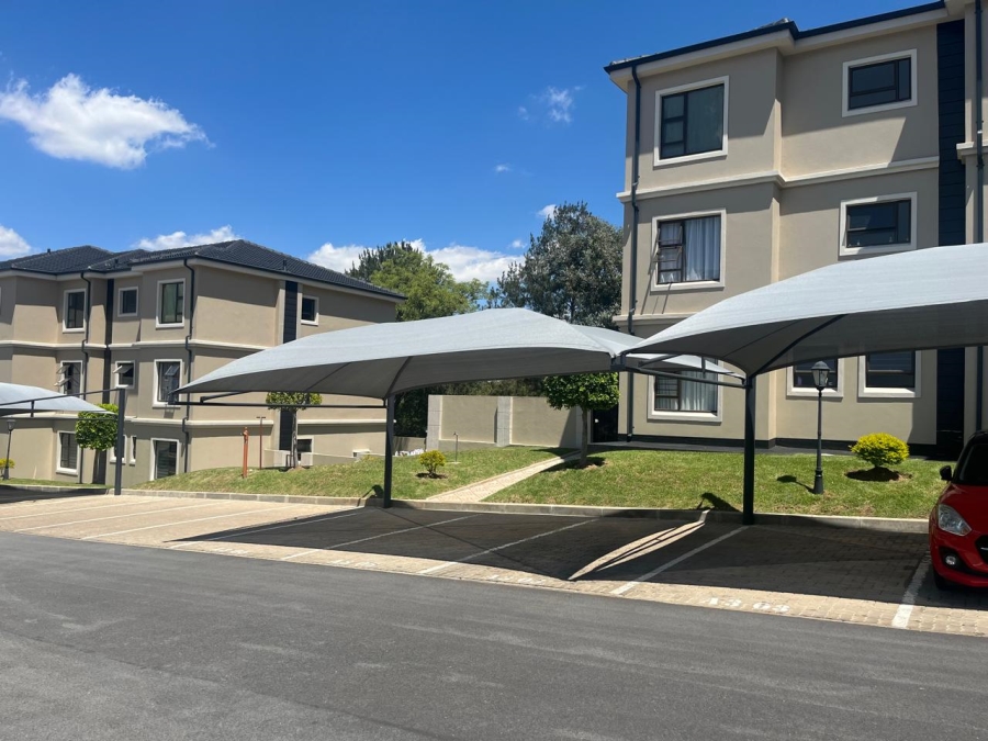 4 Bedroom Property for Sale in Carlswald Gauteng