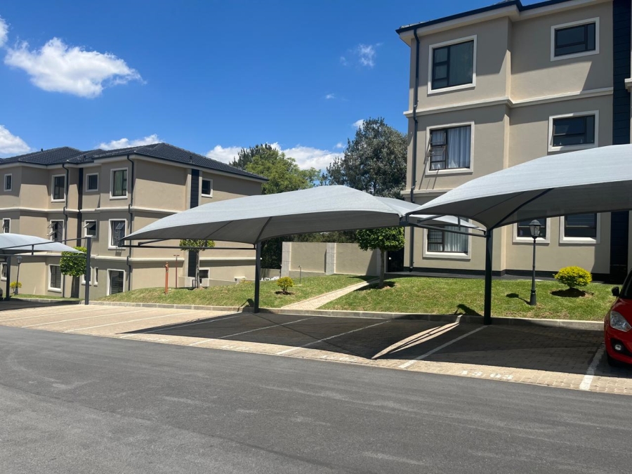 4 Bedroom Property for Sale in Carlswald Gauteng