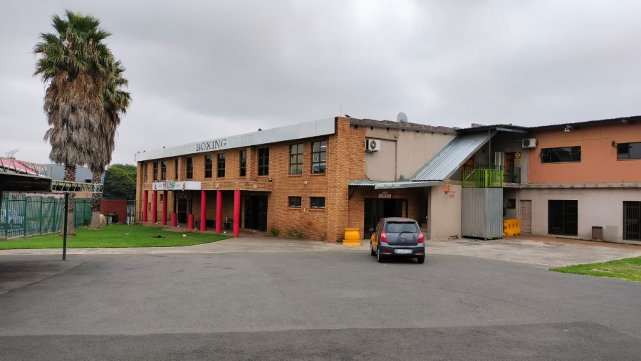 1 Bedroom Property for Sale in Booysens Reserve Gauteng