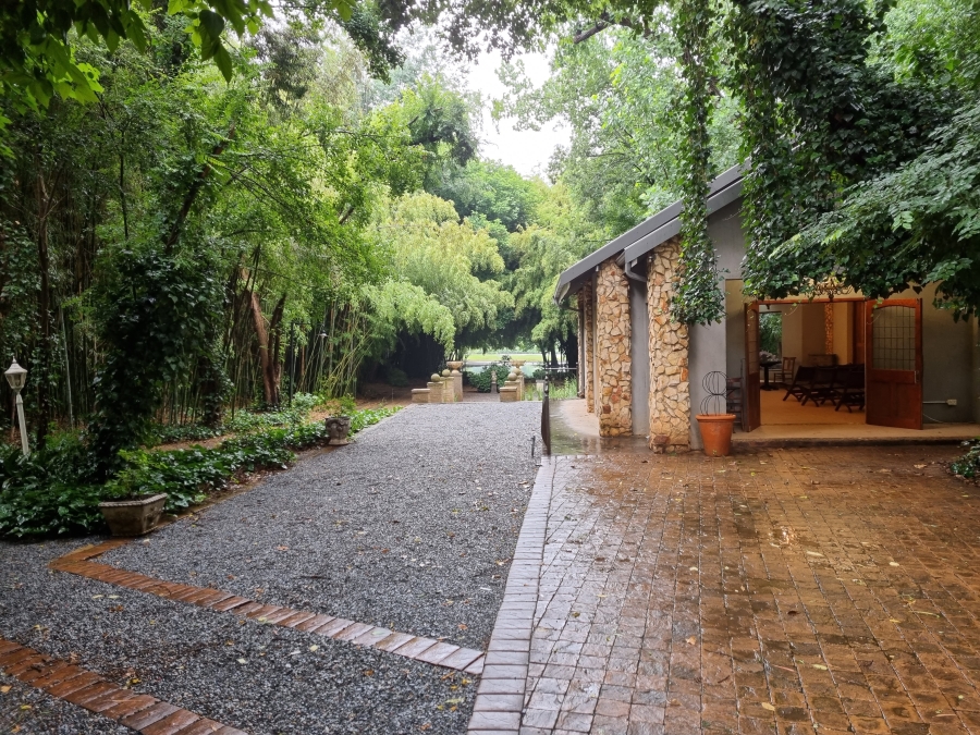 7 Bedroom Property for Sale in Henley on Klip Gauteng