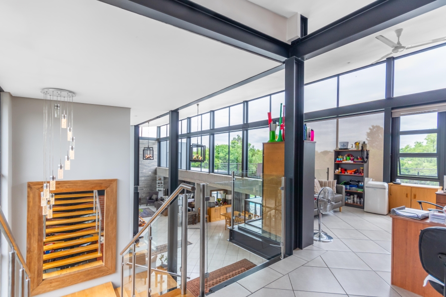 6 Bedroom Property for Sale in Chartwell Gauteng