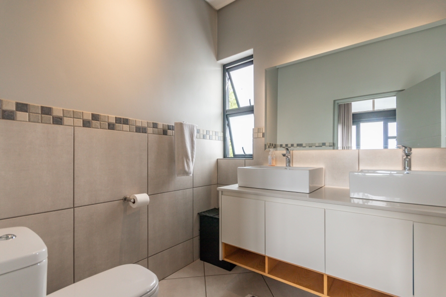 6 Bedroom Property for Sale in Chartwell Gauteng