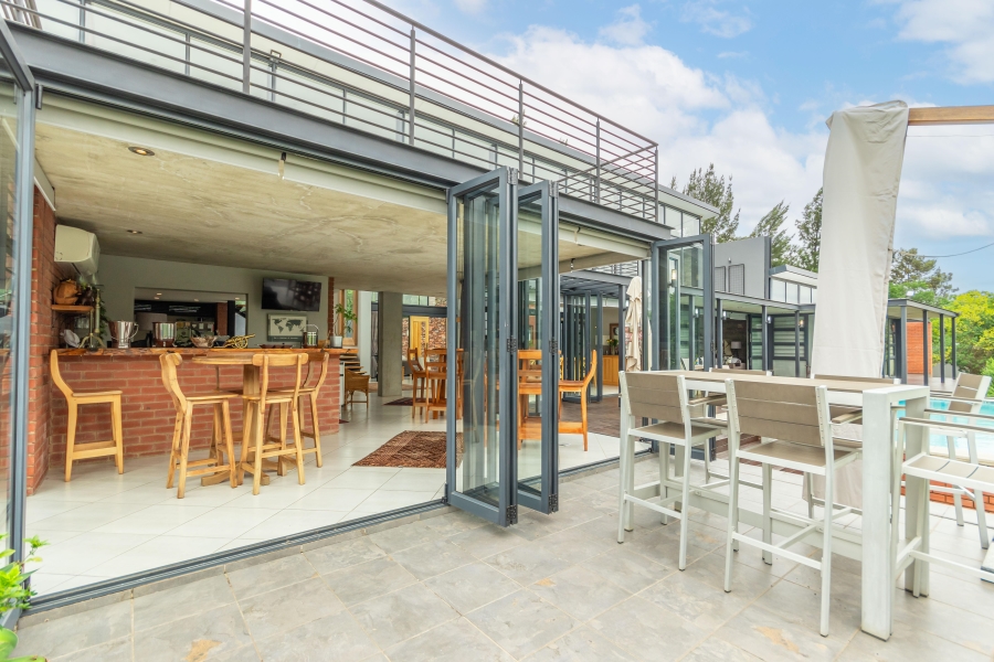 6 Bedroom Property for Sale in Chartwell Gauteng