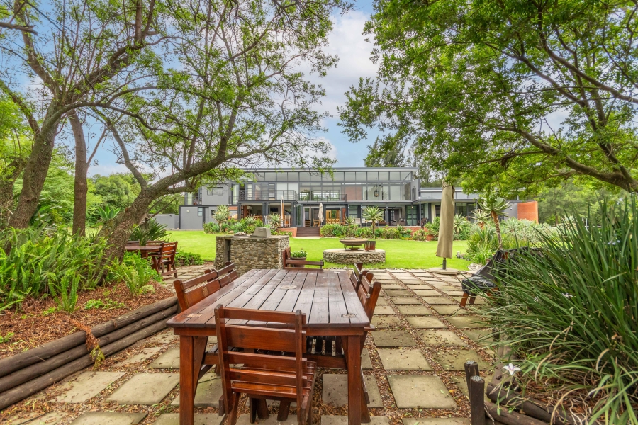 6 Bedroom Property for Sale in Chartwell Gauteng