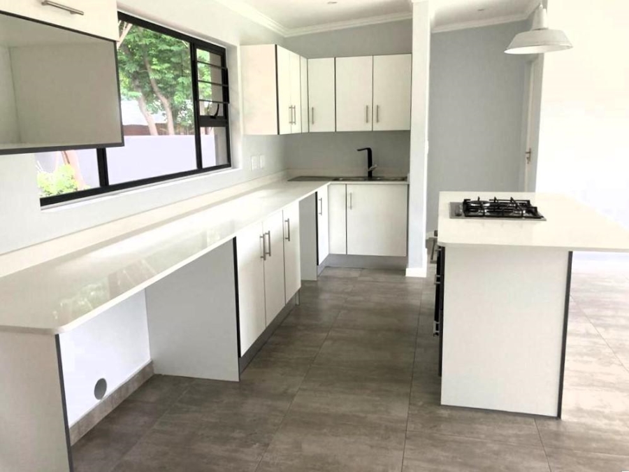 6 Bedroom Property for Sale in Chartwell Gauteng