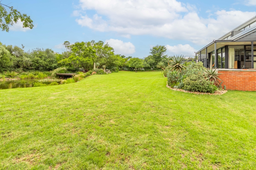 6 Bedroom Property for Sale in Chartwell Gauteng