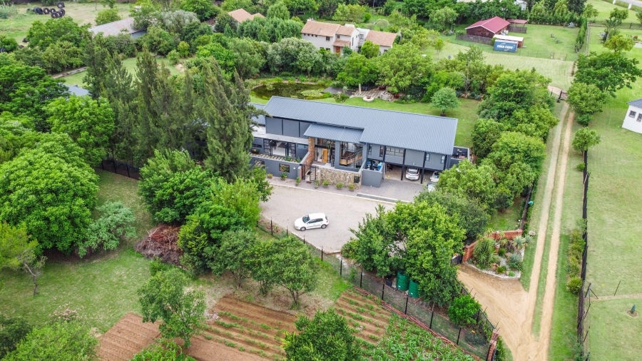 6 Bedroom Property for Sale in Chartwell Gauteng