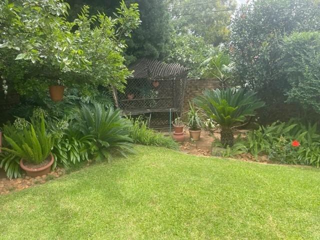 8 Bedroom Property for Sale in Silvertondale Gauteng