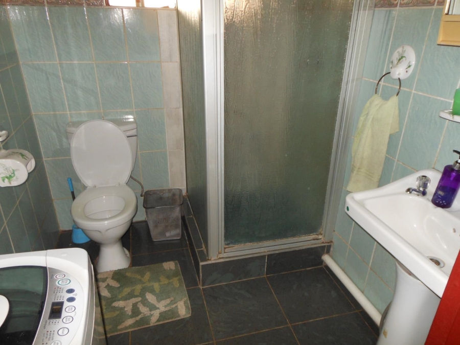 4 Bedroom Property for Sale in Laudium Gauteng