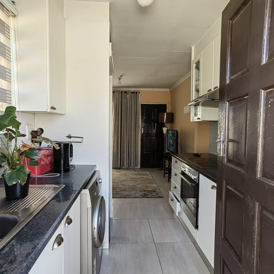 3 Bedroom Property for Sale in Savanna City Gauteng