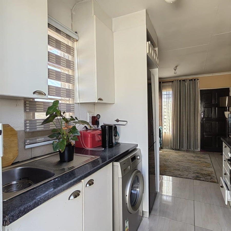 3 Bedroom Property for Sale in Savanna City Gauteng