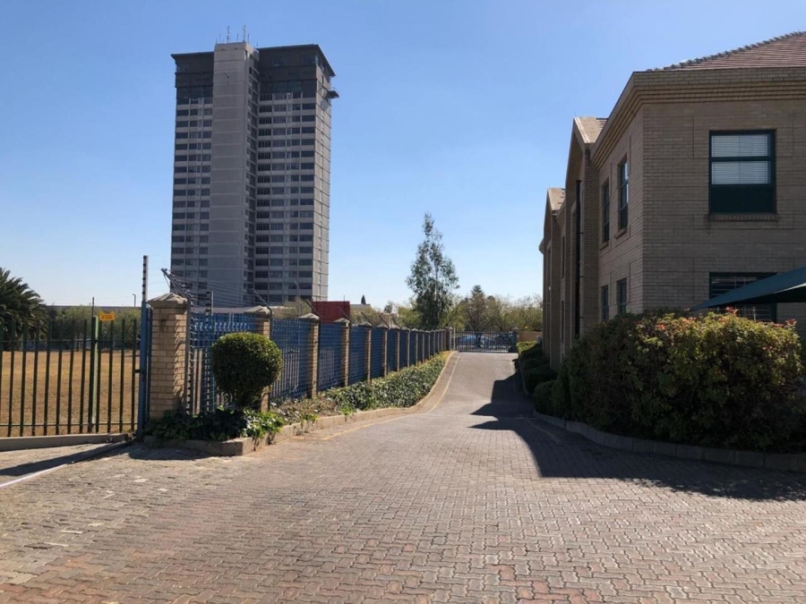 0 Bedroom Property for Sale in Bedfordview Gauteng