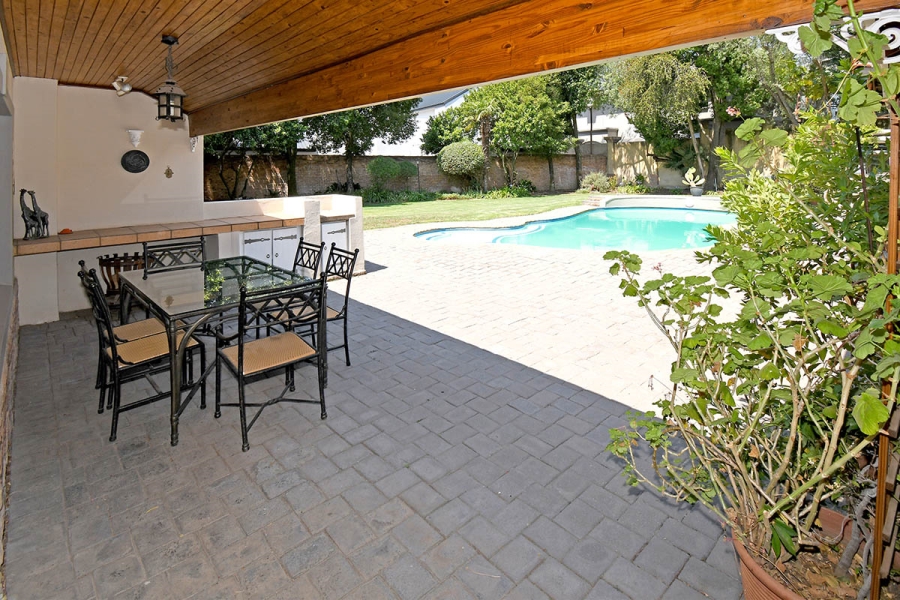 4 Bedroom Property for Sale in Bedfordview Gauteng