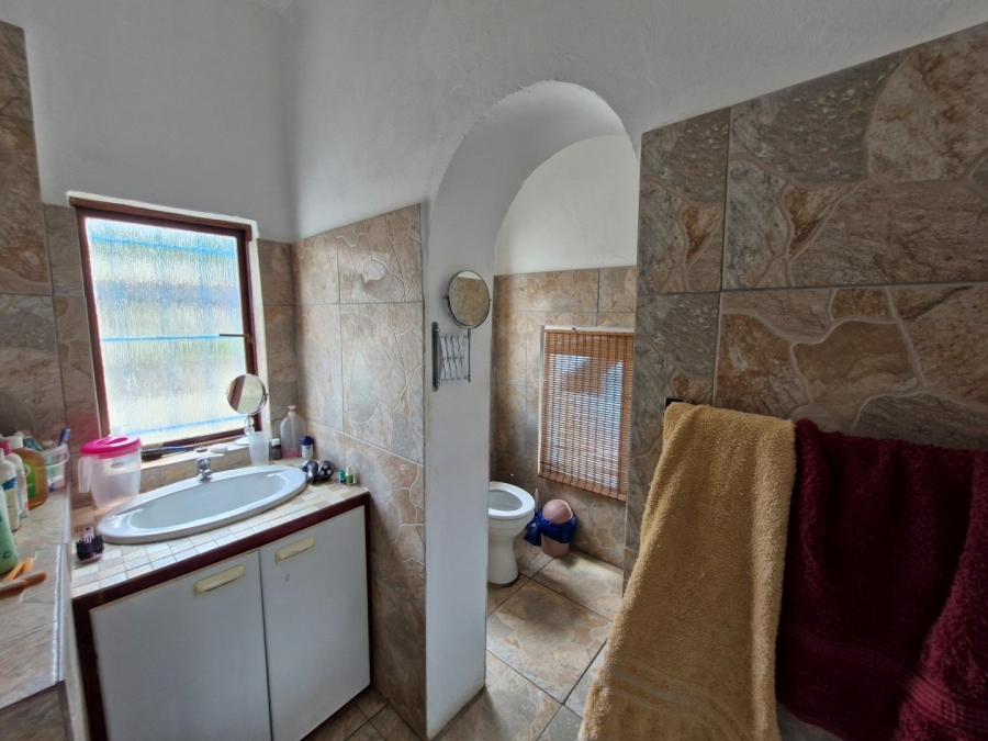 4 Bedroom Property for Sale in Westdene Gauteng