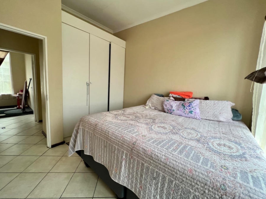 2 Bedroom Property for Sale in Laser Park Gauteng