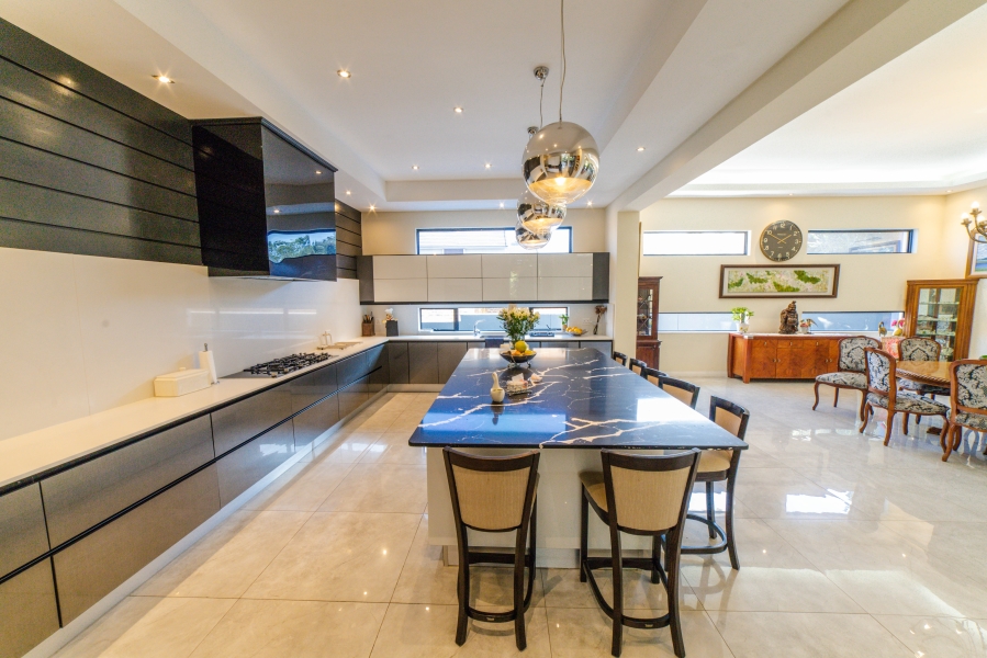 5 Bedroom Property for Sale in Steyn City Gauteng