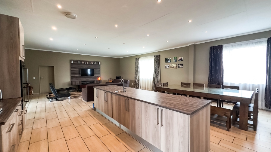 5 Bedroom Property for Sale in Alberton North Gauteng