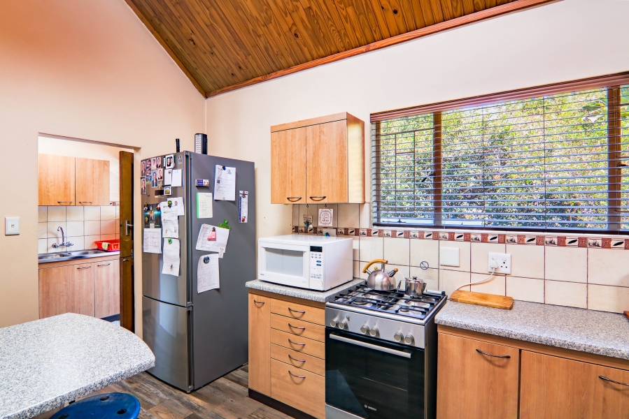 3 Bedroom Property for Sale in Garsfontein Gauteng