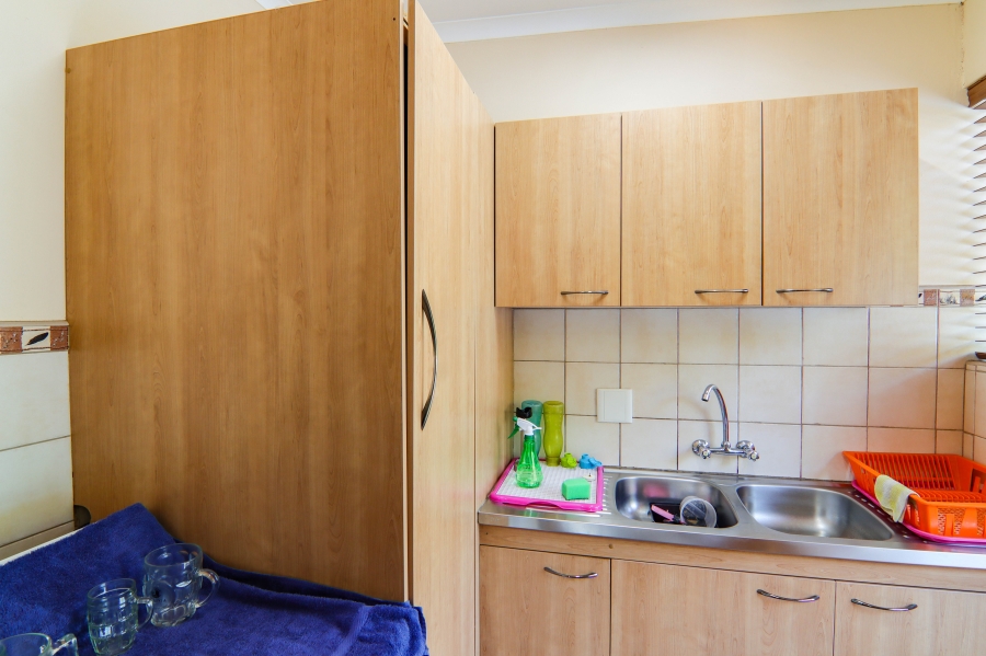 3 Bedroom Property for Sale in Garsfontein Gauteng