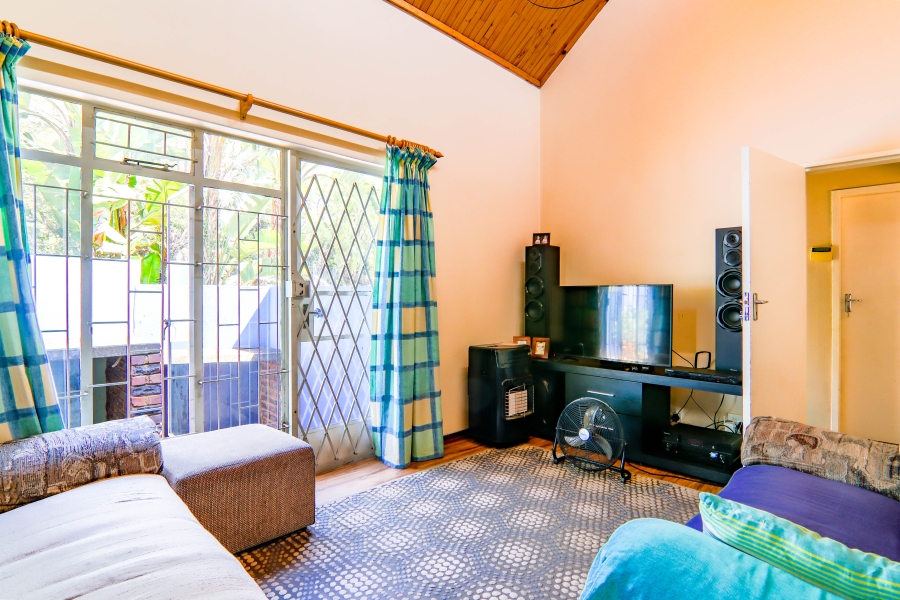 3 Bedroom Property for Sale in Garsfontein Gauteng