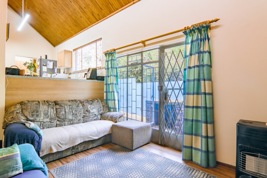 3 Bedroom Property for Sale in Garsfontein Gauteng