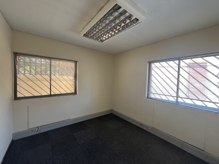 To Let commercial Property for Rent in Allens Nek Gauteng