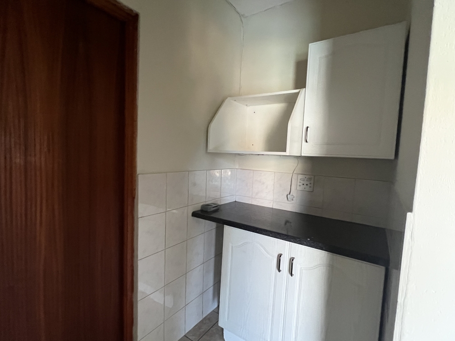 To Let commercial Property for Rent in Allens Nek Gauteng