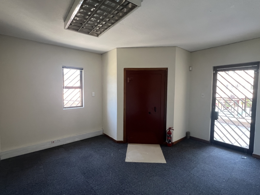To Let commercial Property for Rent in Allens Nek Gauteng