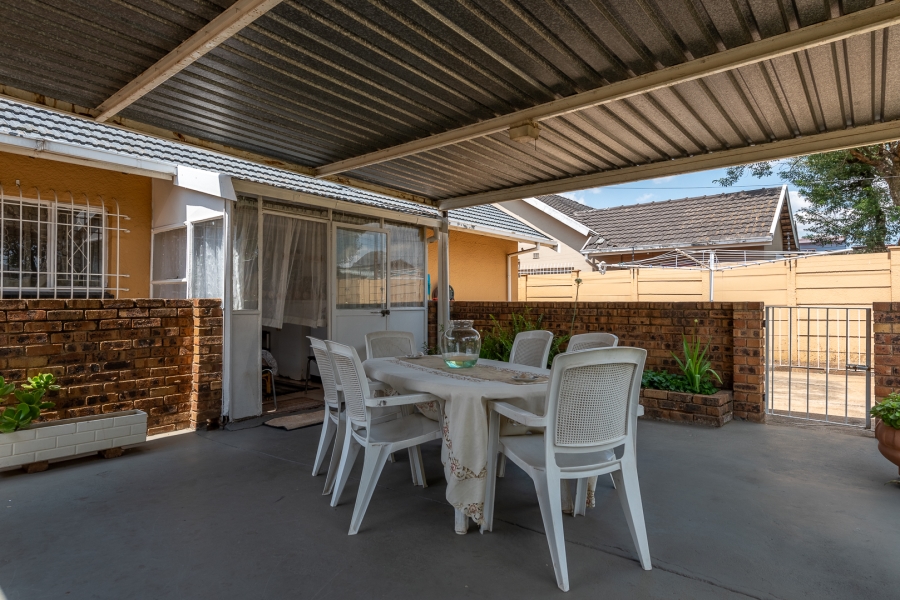 3 Bedroom Property for Sale in Roseacre Gauteng