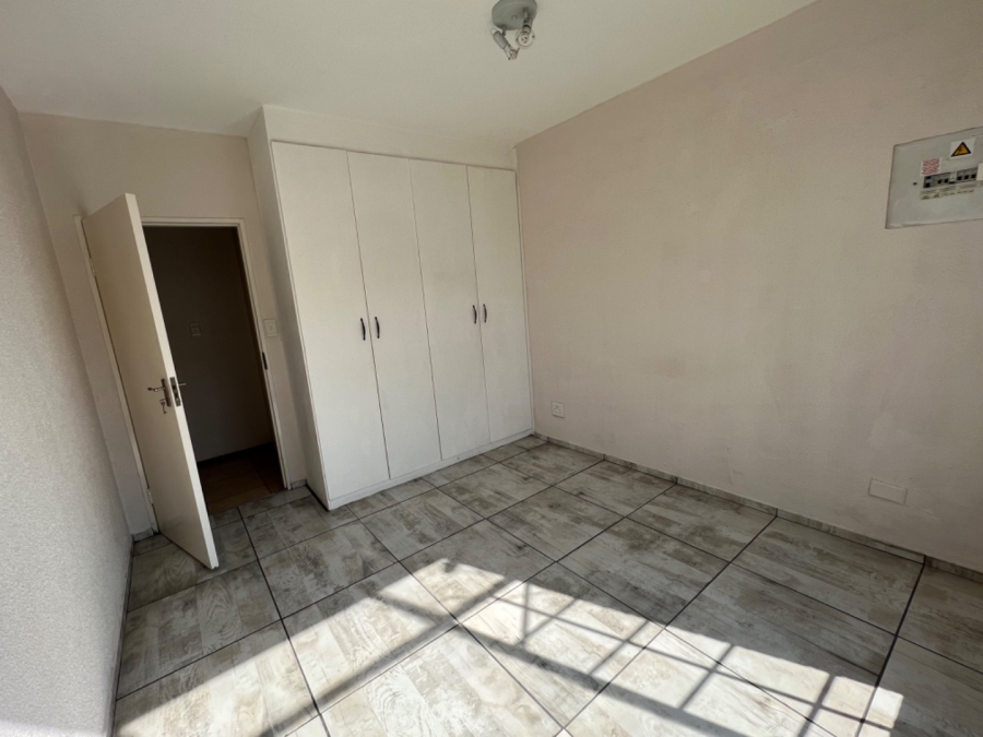 1 Bedroom Property for Sale in Laser Park Gauteng