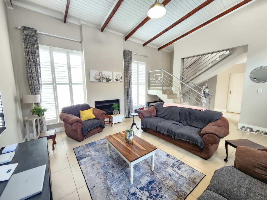 3 Bedroom Property for Sale in Baileys Muckleneuk Gauteng